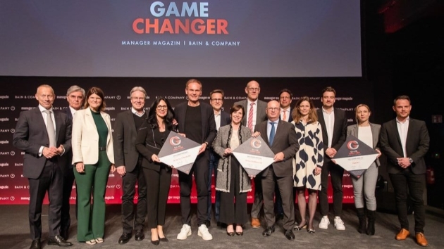 Game Changer Award für Enpal, Porsche und Siemens Healthineers - Die Sieger:innen des Game Changer Awards 2023 - Quelle: Bain